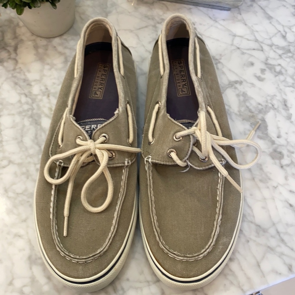 Sperry Halyard boat shoes